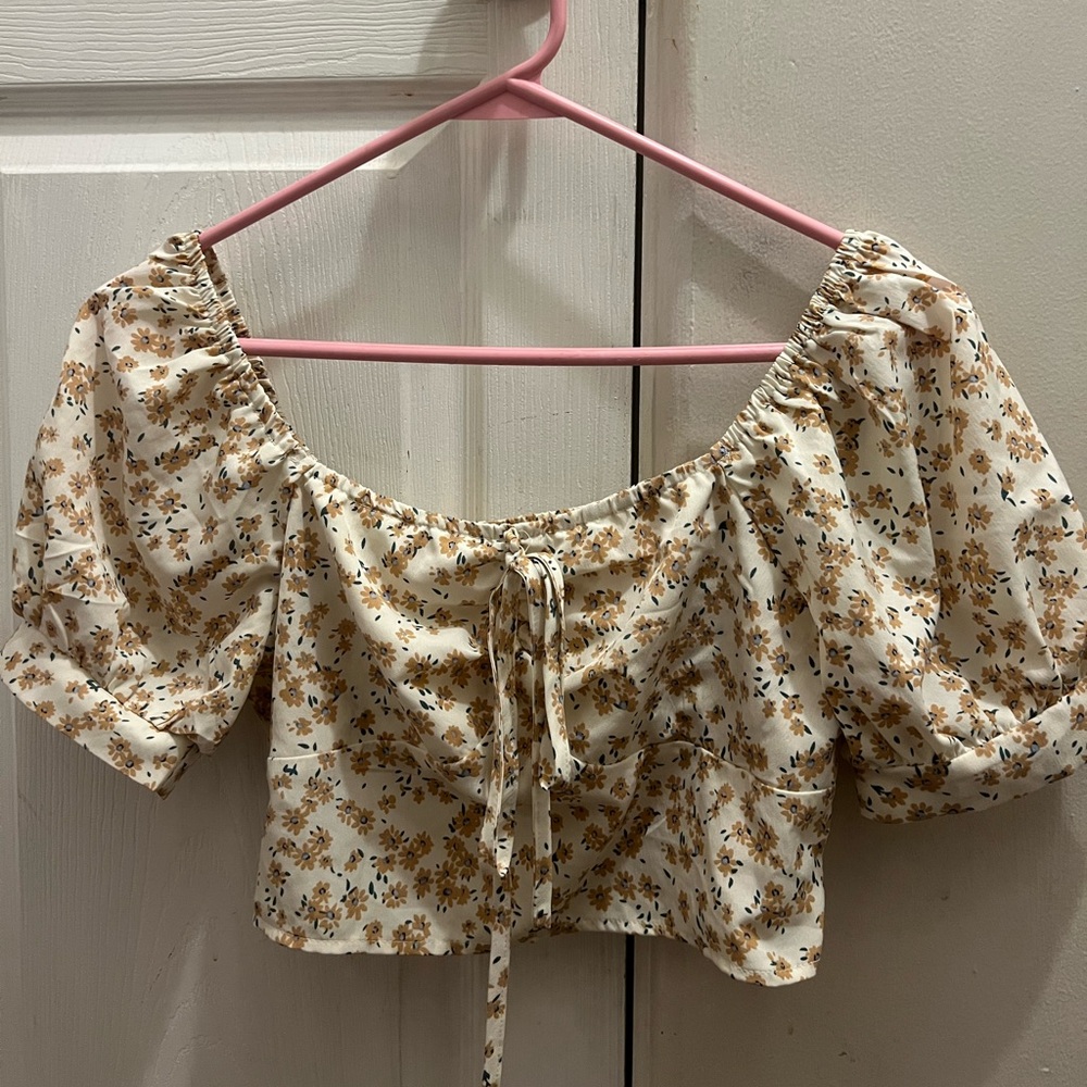 Cute flowered crop top from SHEIN. Adult size small